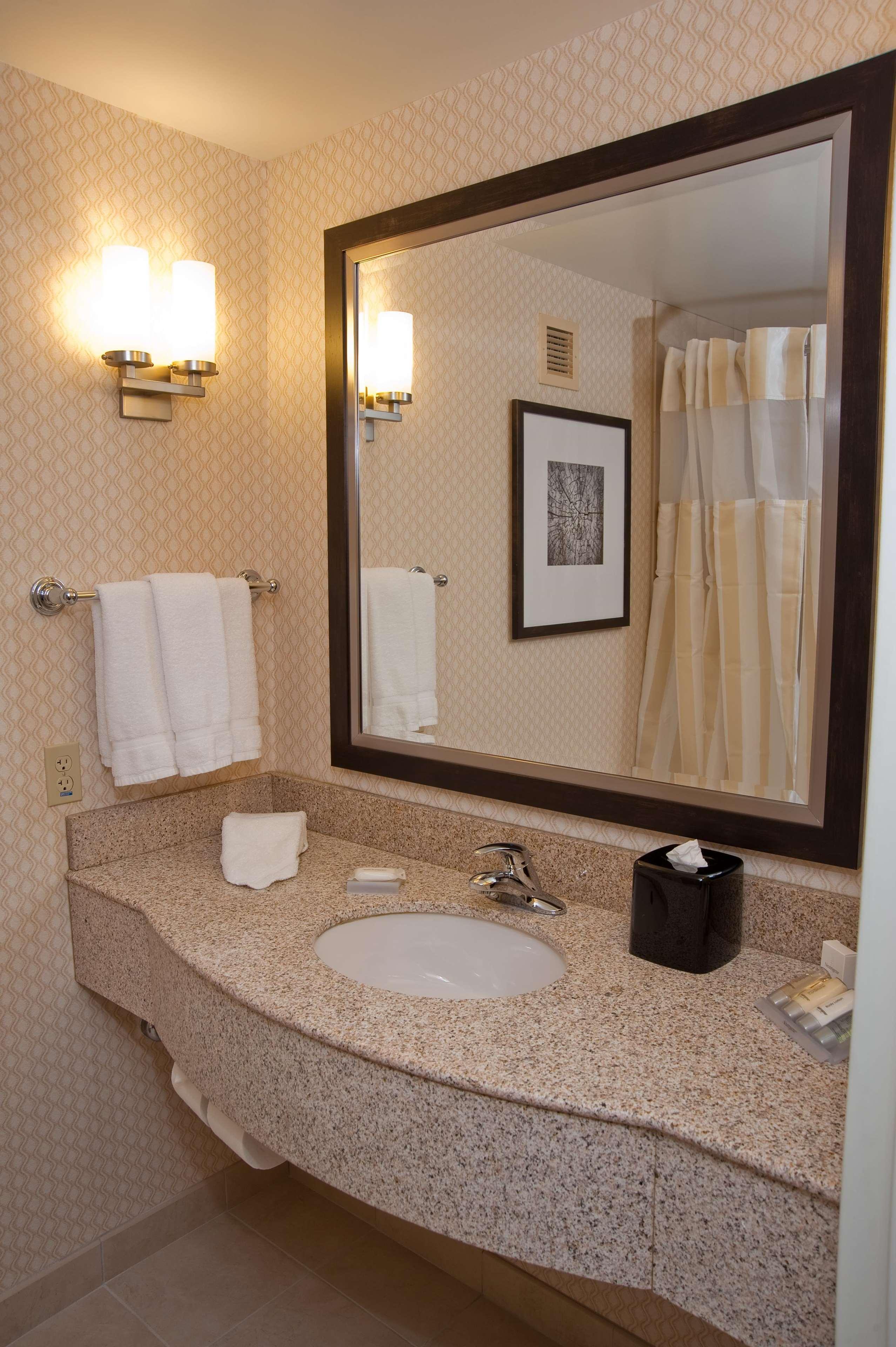 Hilton Garden Inn St. Louis Airport Berkeley Room photo
